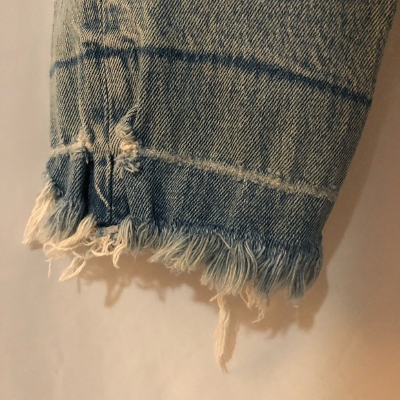 ABERCROMBIE & FITCH High Rise Mom Jeans Size 28 - Picture 7 of 7